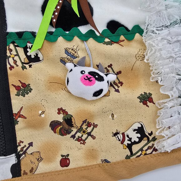 Farm-Themed Fidget Quilt Blanket For Elderly, Dementia & Alzheimer’s Patients - Picture 4 of 13